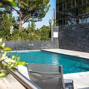 Radisson Aix En Provence **** אקס-אן-פרובאנס